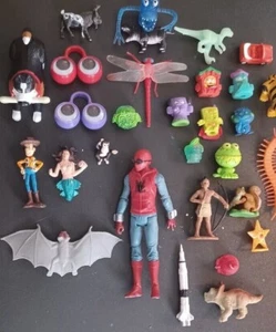 Spider-Man Homecoming Marvel Homemade Suit Action Figure Toy 2017 + Miscelánea - Imagen 1 de 8