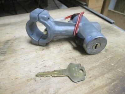 1982-1984 Nissan Stanza Ignition Lock and Cylinder Switch w/Key NOS - Image 1 of 4