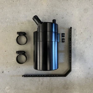 SURE Oil Rig Oil Catch Can Mazdaspeed 3, MS6, 2.3L DISI Universal Fitment Black - Bild 1 von 6