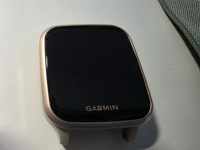 Garmin GPS Smart Watch Venu SQ, Weiß-gold, Gebraucht, Inkl. 7 Armbänder - Bild 1 von 4