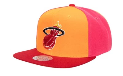 Mitchell & Ness Naranja/Rojo/Rosa NBA Miami Heat On The Block HWC Snapback - OSFA Foto 1 de 3