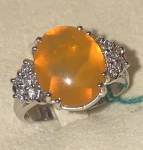 Anillo de Oro Blanco 18kt. con Diamantes Naturales Ed Ópalo de Fuego Natural - Imagen 1 de 8
