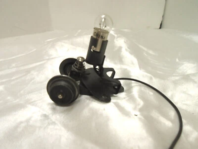 Lionel 2026 and Other Steamer Front Truck Mount Bracket with Lamp & Pilot Truck - Image 1 of 4