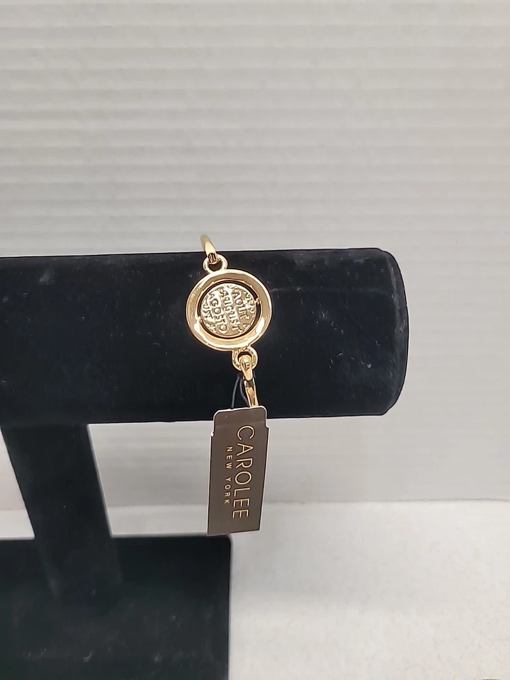 Pulsera Brazalete Carolee Nueva York Tono Dorado Mes de Agosto Piedra Gema Verde Claro Foto 1 de 4