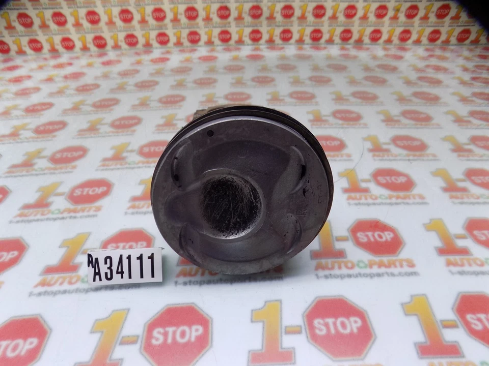 2012-2016 HYUNDAI GENESIS COUPE RIGHT PISTON W/ CONNECTING ROD 23041-3CHP0 OEM - Image 1 of 4