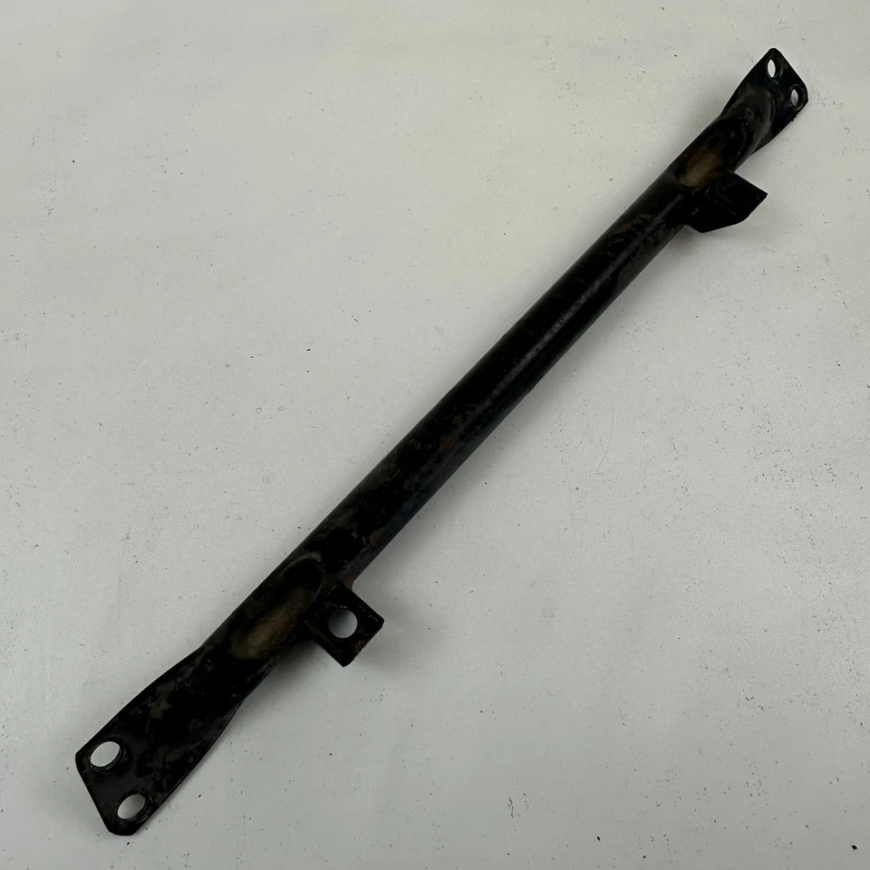 Suzuki GSX750F Katana 1992 Frame mount bracket tube bar 41750-34C00 - Image 1 of 4