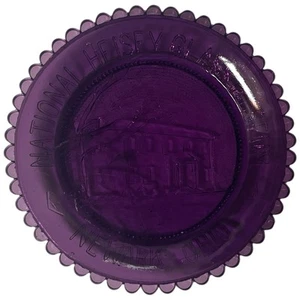 Piatto commemorativo viola National Heisey Glass Museum Newark Ohio tazza piatto - Foto 1 di 5