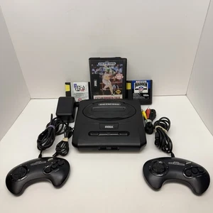 Consola Sega Genesis - Modelo 2 MK-1631 - PROBADA Y funcionando con juegos y mandos - Imagen 1 de 17