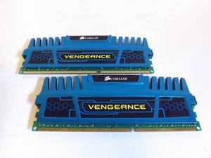2x Corsair Vengeance blau je 16 GB (4x4GB) CMZ16GX3M4A1600C9B DDR3-1600 RAM - Afbeelding 1 van 3