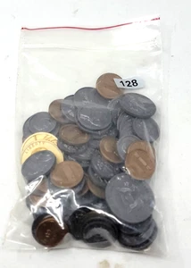 Spielgeld Münzen Pennies und Groschen sortiert wie abgebildet in gebrauchtem Zustand. - Bild 1 von 16