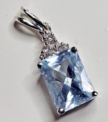 14K White Gold Aquamarine & Diamond Pendant 1.05G Signed ADI Estate - Image 1 of 4