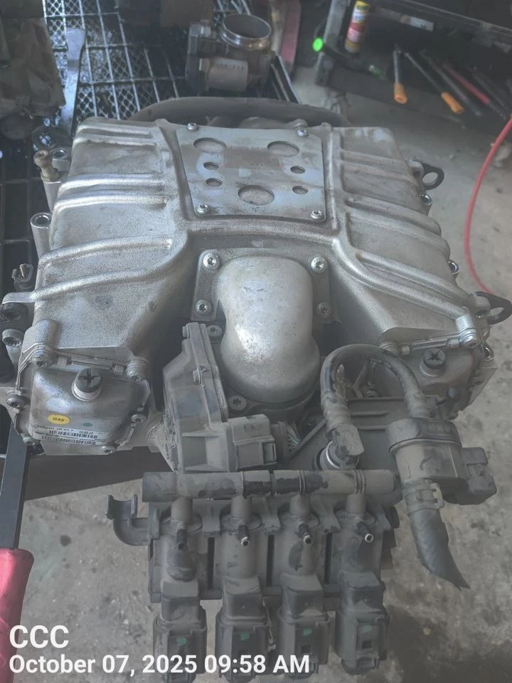 TURBOCHARGER/SUPERCHARGER 06E145601BA 2017-2019 AUDI Q7 AUDI Foto 1 de 4