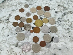 Lote de fichas [32]-Monedas vintage variadas no estadounidenses |Fichas - Imagen 1 de 5