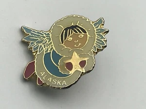Eskimo Alaska Travel Souvenir Lapel Pin Clutch Back Small So Cute Holding A Star - Picture 1 of 5
