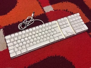 Apple Pro Keyboard A1048 Tastatur USB Deutsch - QWERTZ - Bild 1 von 4