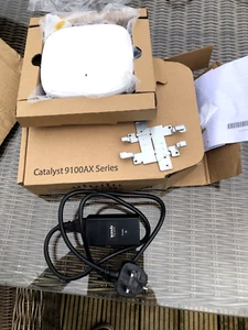 Cisco Catalyst 9100AX Series Wireless Access Point with PoE Adaptor - Picture 1 of 4