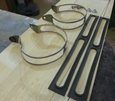 Ducati 998, 996, 916, 748 Termignoni Exhaust Clamps, Rubbers and Bolts - Image 1 of 2