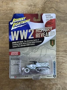 Johnny Lightning WW2 History Revealed Ver B WWII M2 Half-Track WHITE LIGHTNING - Picture 1 of 2