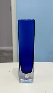 BEAUTIFUL SEA GLASBRUK KOSTA CRYSTAL COBALT BLUE 8 1/2" BLOCK VASE...MUST SEE - Picture 1 of 1