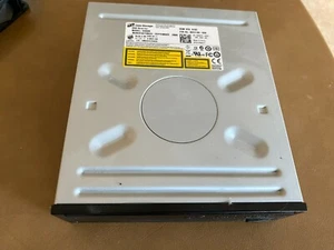 Hitachi-LG HL Data Storage Internal Desktop DVD Rewriter Model: GH50N 16x DVD±RW - Afbeelding 1 van 6