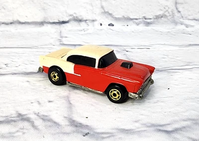 Hot Wheels Hot Ones Gold WHEEL  '55 Chevy Red White 2523 1978 Bel-Air - Image 1 of 4