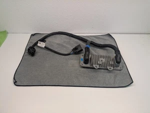 TESLA MODEL X TRAILER HARNESS MODULE 2022 2023 2024 1764896-98-D OEM - Picture 1 of 6