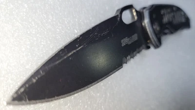 Navaja táctica SIG SAUER negra EDC con hoja de acero N690Co: de Italia: clip Foto 1 de 4