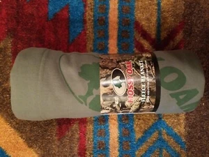 Mossy Oak Fleece Blanket 50x60  - Picture 1 of 3