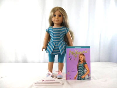 American Girl Elizabeth In Meet Dress GOTY 2012 Retired Doll and Book Hanger - Image 1 of 4
