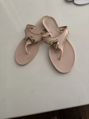 Sandalias de tanga Jack Rogers beige borla para mujer 10 Foto 1 de 3