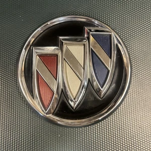 2017-19 Buick Lacrosse Trunk Hatch Emblem Badge Logo Nameplate Tri Color - Picture 1 of 11