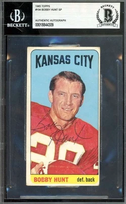 Bobby Hunt Beckett BAS Signed 1965 Topps SP Autograph - Image 1 of 2