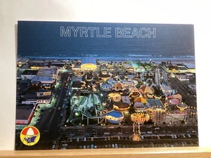 Luftaufnahme bei Nacht von Myrtle Beach, SC - Vintage Postkarte - Bild 1 von 3