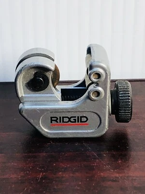 RIDGID 32975 Model 103 Close Quarters Tubing Cutter 1/8-inch to 5/8-inch Tube... - Image 1 of 4