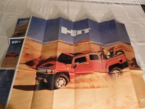 2 Scarce ~ 2009 Hummer H3T Poster & Map Unused - Picture 1 of 5