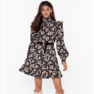 Nasty Gal Womens Nothing Bud Flowers Floral Mini Dress - Picture 1 of 10