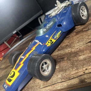 Vintage Topper Lola Johnny Lightning Al Unser #2 Indy Race Car Carrying Case - Picture 1 of 19