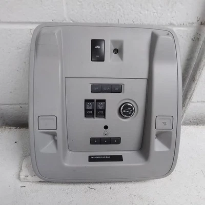 2018 GMC YUKON XL1500 Gray Overhead Console Roof Mounted W/Sunroof  OEM 84187070 - Image 1 of 4