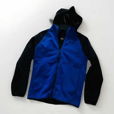 (Nuevo) CHAQUETA UNDER ARMOUR NIÑOS SUDADERA CON CAPUCHA CREMALLERA FORRADA POLAR AZUL/NEGRO Talla YLG Foto 1 de 2