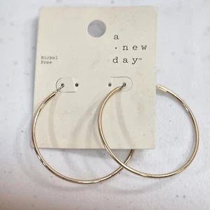 A New Day Damen Teens Creolen 2"x2" nickelfrei goldfarben groß neu 1 Paar - Bild 1 von 7