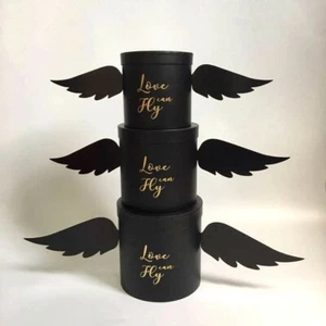 Premium Qualität European Style runder Blumenkasten, Floral Geschenkbox, Love can Fly - Bild 1 von 1