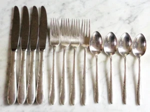 Plato de plata Reed & Barton Blossom 4 cuchillos de cena 4 tenedores de cena 4 cucharaditas - Imagen 1 de 3