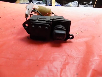 1997 - 2004 97 98 99 00 01 02 03 04 三菱 Diamante 巡航控制开关 — 第 1/4 张图片