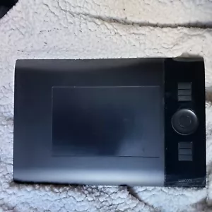 Wacom Intuos 4 PTK-440 Small Professional Graphics Tablet *No Stylus/Pen* - Picture 1 of 4