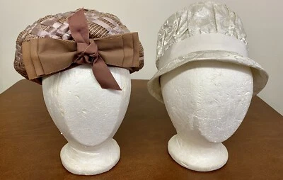 Dos sombreros vintage únicos, uno marrón, otro blanco Foto 1 de 4