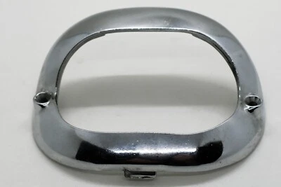 Bisel de luz de estacionamiento Desoto 1941 original - 866214 vintage OEM Foto 1 de 4