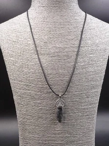 Collier avec pendentif pointe hexagonale en Labradorite naturelle du Canada - Imagen 1 de 2