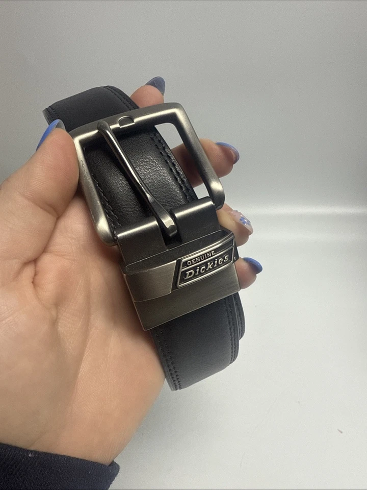 Cinturón Dickies de cuero para hombre talla 32/80 reversible marrón negro níquel cepillado Foto 1 de 4