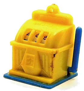 VTG SLOT MACHINE MINIATURE LAS VEGAS CASINO GAMBLING PLASTIC FOB? - Picture 1 of 4