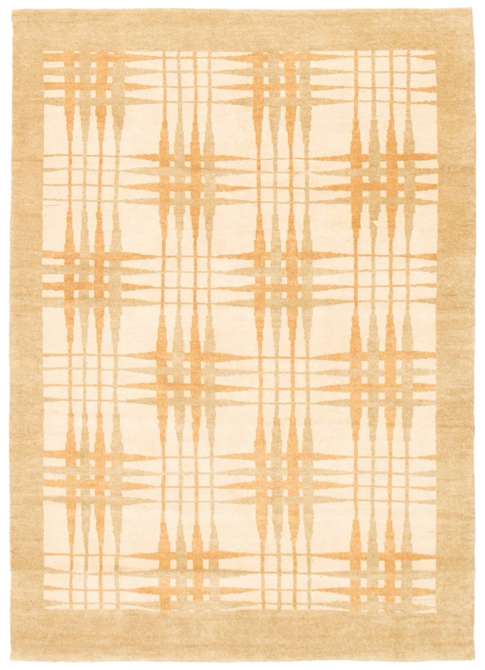 4'5" x 6'3" Hand Knotted Area Rug Traditional Oriental Wool Carpet - Image 1 of 4